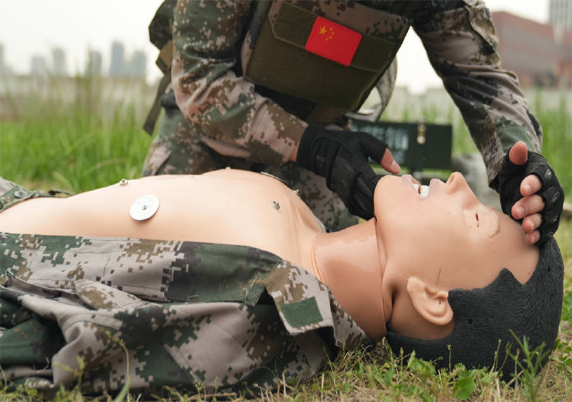 全功能心肺復蘇模擬人